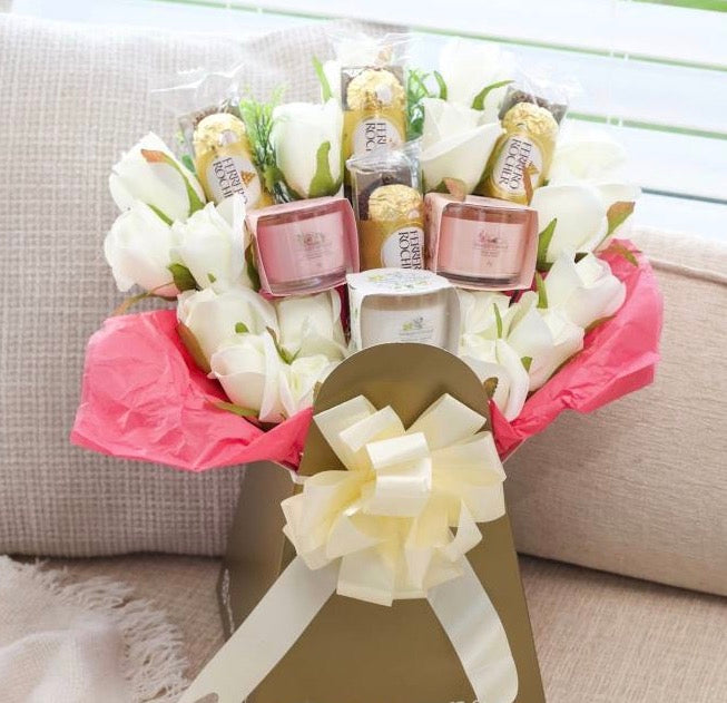 YANKEE CANDLE AND FERRERO ROCHER BOUQUET