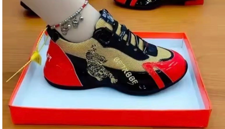 Woman’s Trainers