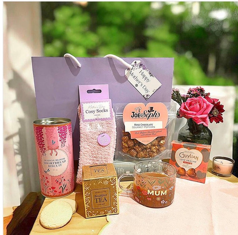 Mothers Day Cosy Treat Gift Bag