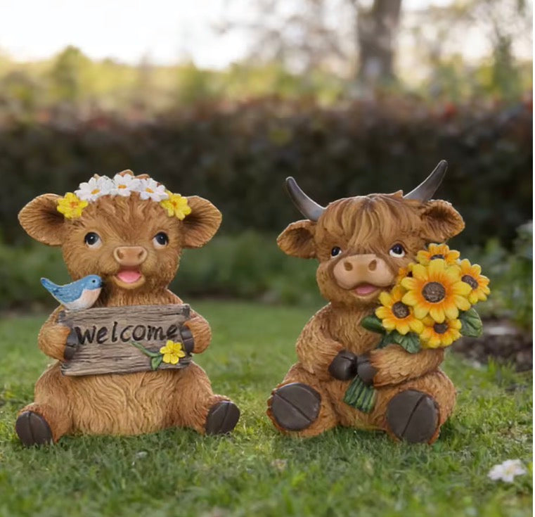 Highland Cow Garden Ornament – Welcome & Sunflower Design