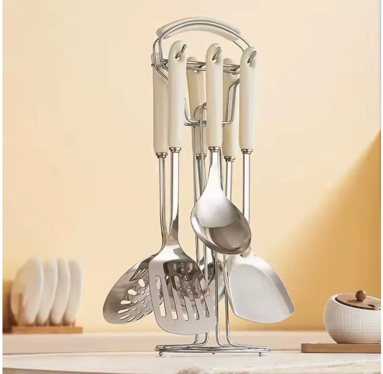 7 Piece Kitchen Utensil Set