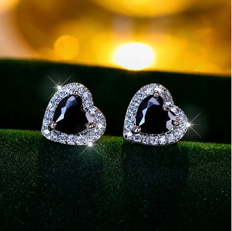 Cute Female Small Heart Stud Earrings