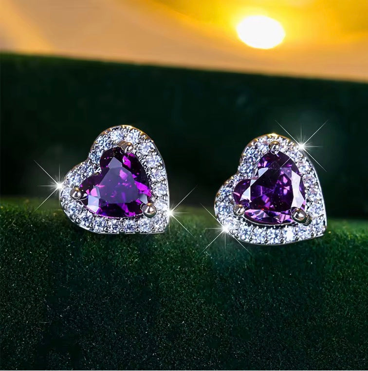 Cute Female Small Heart Stud Earrings