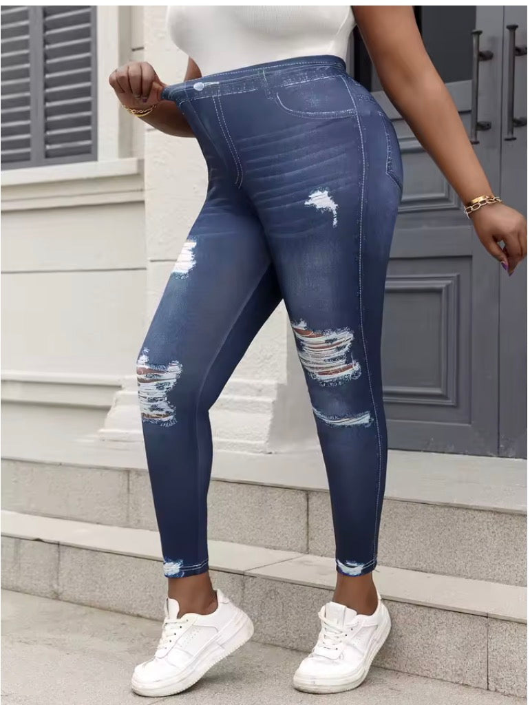 Plus Size Women's Slim Fit Leggings