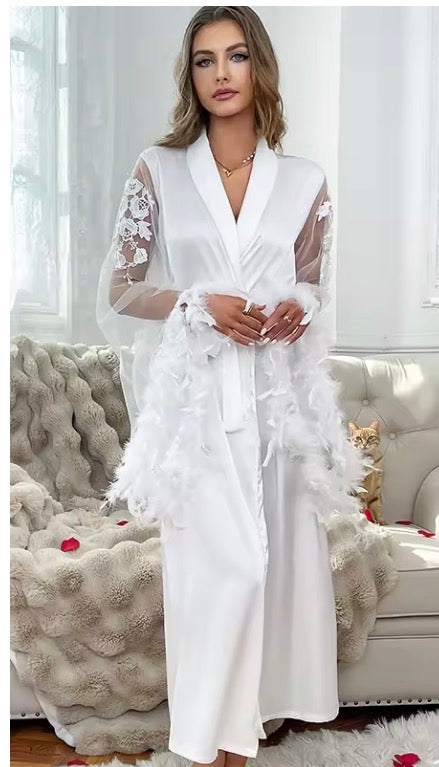 Elegant Lace Slim Long Sleeve Robe
