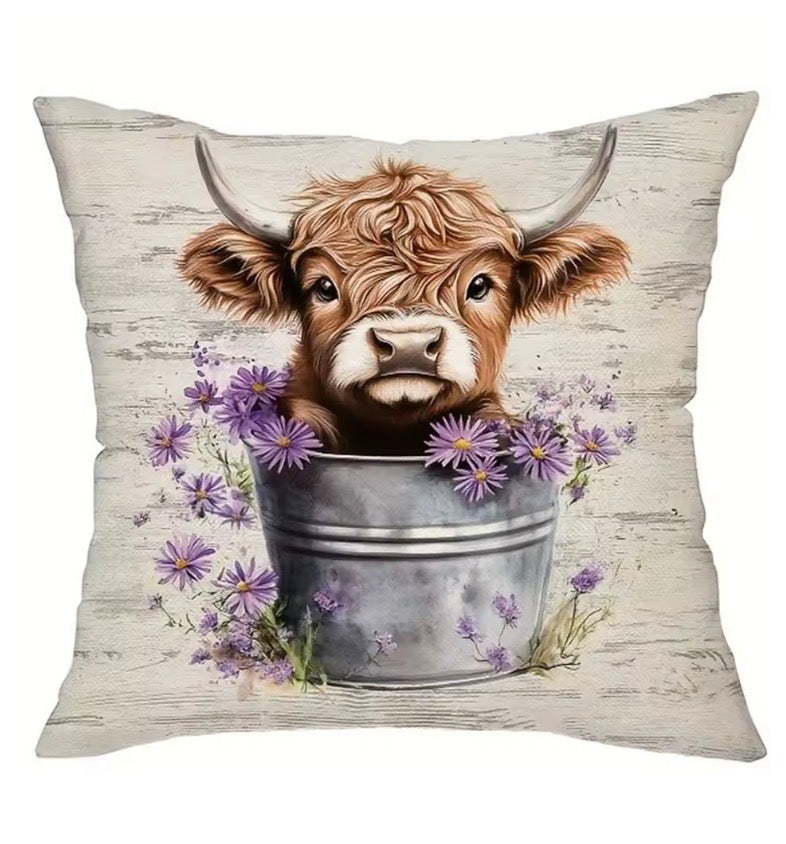 Adorable Highland Cow Heartwarming Pillow Covers