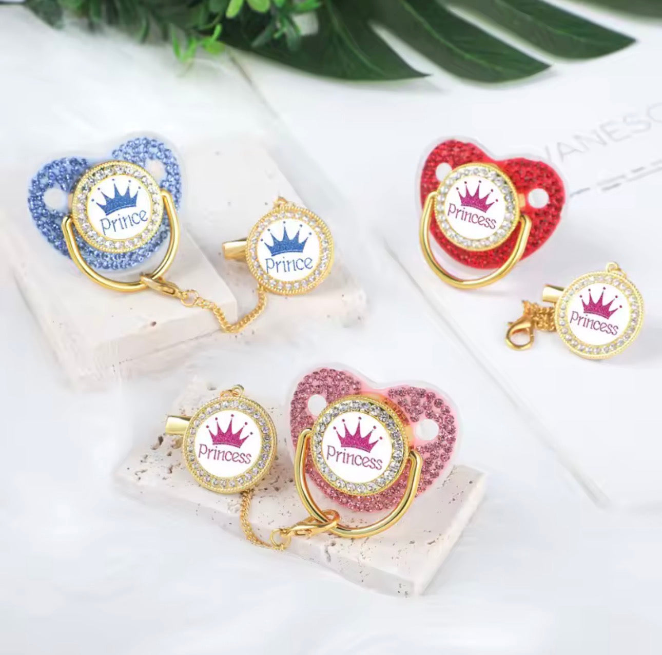 Crown Newborn Soother Prince/Princess