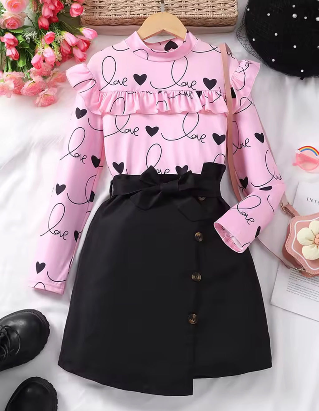 Girls’ 2-Piece Outfit – Love Print Top & Skirt Set 💕👗
