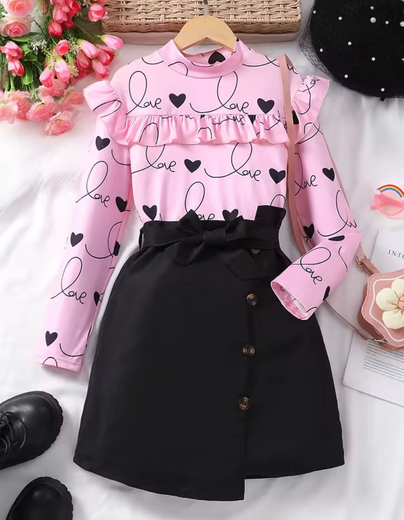 Girls’ 2-Piece Outfit – Love Print Top & Skirt Set 💕👗