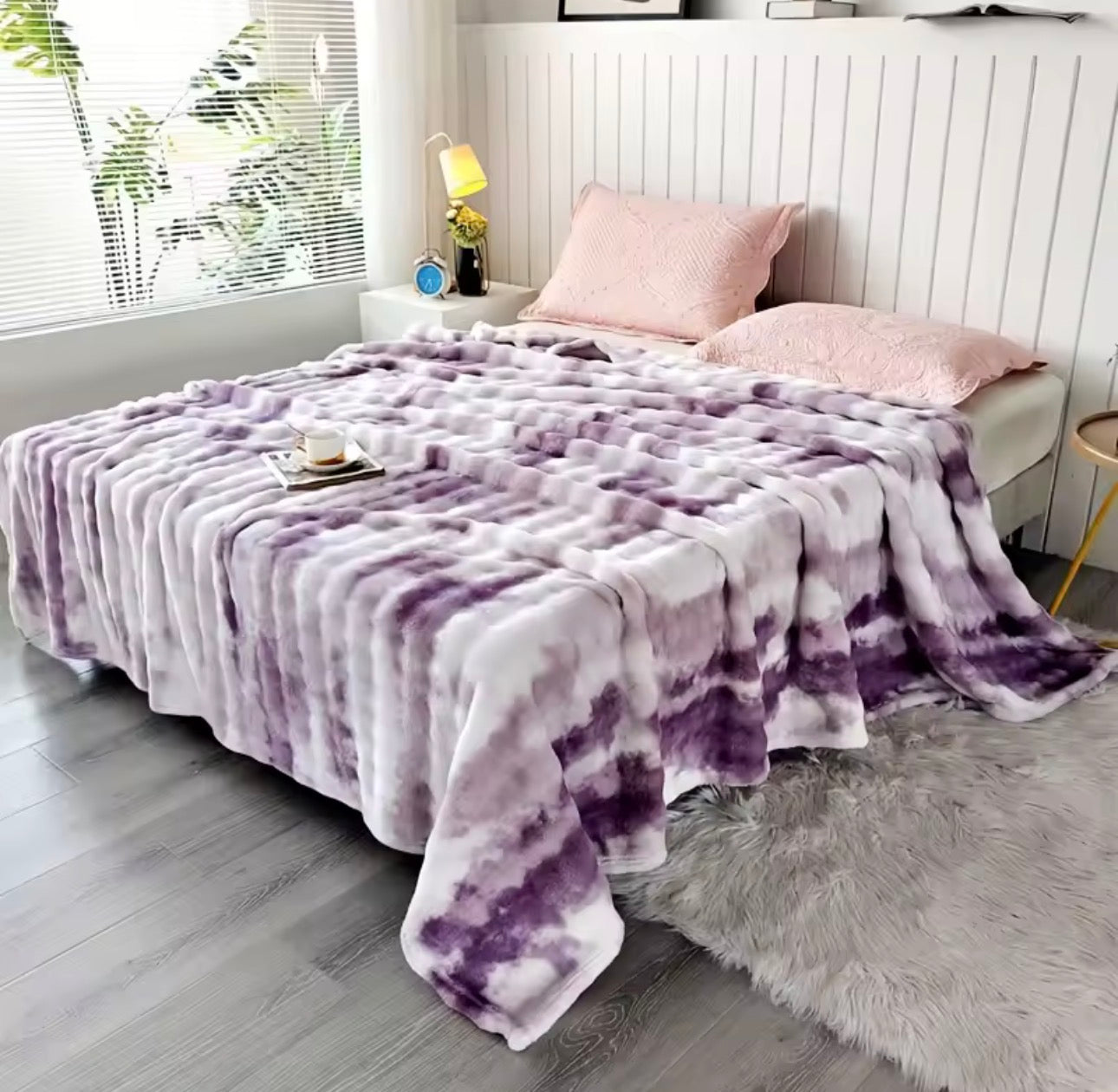 Luxurious Faux Rabbit Fur Bed Blanket