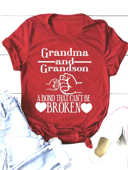 Grandma and Grandson Print Crew Neck T-shirt