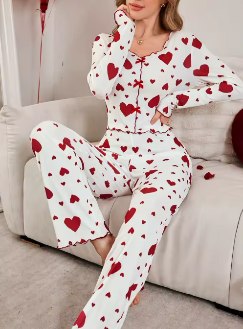 Women's Heart Print Long Sleeve Pyjama Set